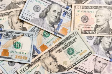 Para amerikan yüz dolarlık banknotlar, yatay ile arka plan. Kopyalama alanı ile arka planda iş kavramının en iyi görünümü.