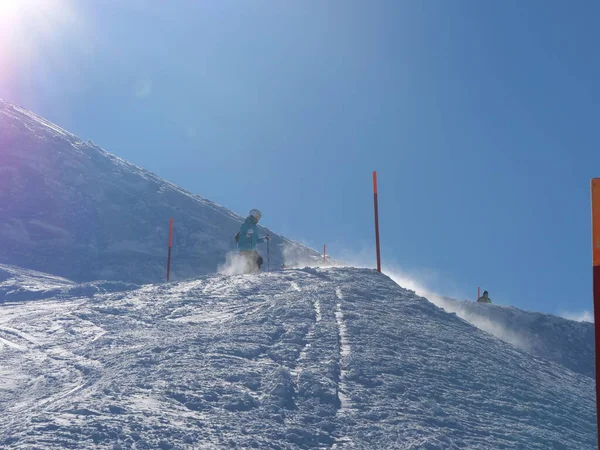 Switzerland Winter Ski Resort — Stockfoto