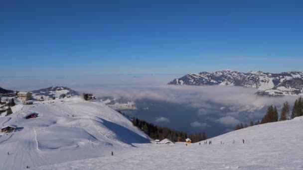 Snöiga Landskap Skidorten Schweiz — Stockvideo