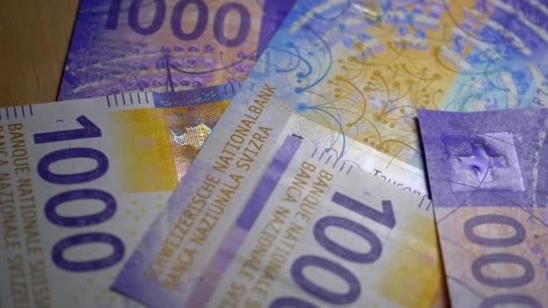 Sviçre Frangı Banknotlarının Yakın Plan Görüntüsü Para Kavramı — Stok video