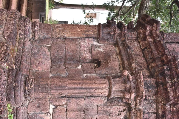 Starověký hnědý chrám Indie — Stock fotografie
