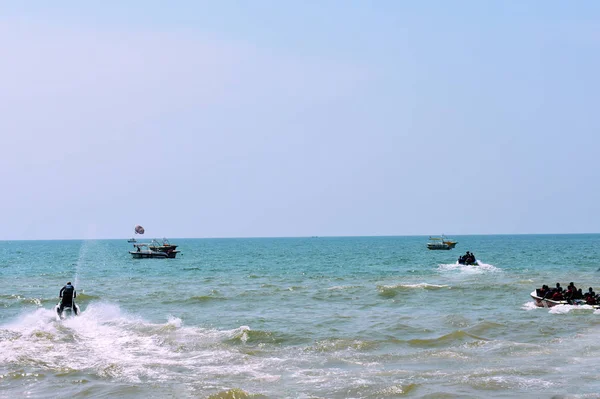 Différentes Activités Nautiques Dans Océan Goa — Photo