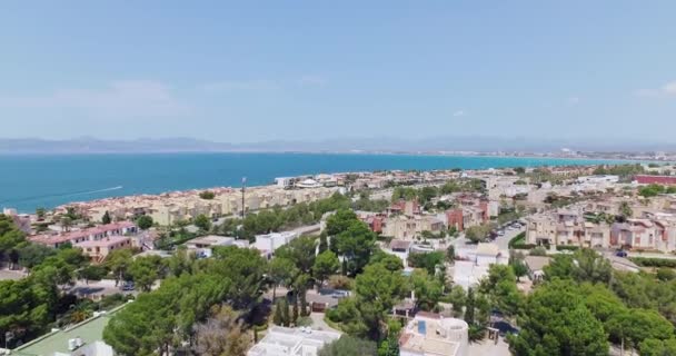 Palma Mallorca Üzerinde Öğle Vakti Okyanus Ağaçlarla Insansız Hava Aracı — Stok video