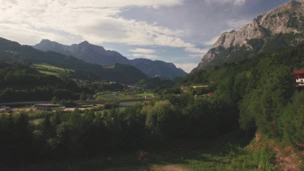 Aerial View Austria Village River Landscape Surrounded Mountains — Stock Video