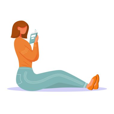 Esmer kız düz çizim kitabı okuyor. Öğrenci ders kitabı okuyor. Bayan okuyucu. Genç bir kadın yerde oturuyor, yayın öğreniyor beyaz arka planda karikatür karakteri izole ediyor