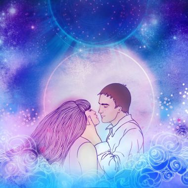 Genç güzel çift ışığında öpüşme. Romantik aşk, 