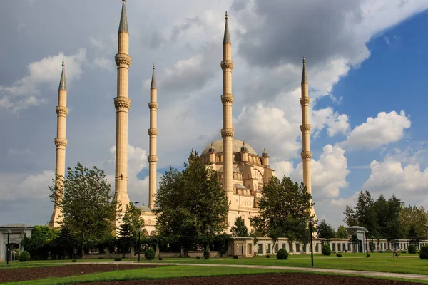Moschea Centrale Della Città Adana Turchia — Foto Stock