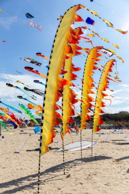 Yelkenler ve uçurtmalar