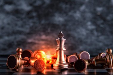 Maçın galibi Golden Chess, satranç maçının ortasında durdu ve bu maçta başarılı bir şekilde kaybetti. Pazarlama planlama kavramları, yönetim stratejileri veya liderlik