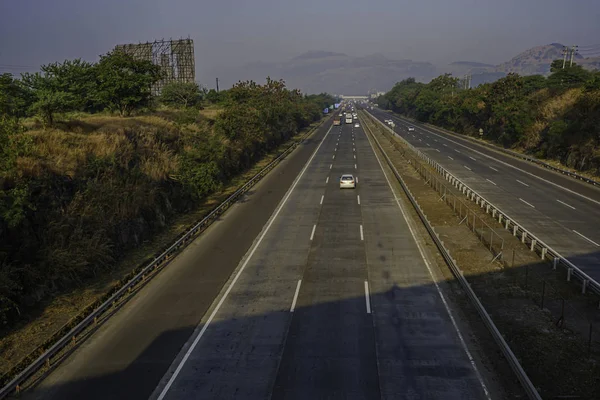 Експресія Мумбаї Пуне Рано Вранці Біля Пуне Індії Автомагістраль Офіційно — стокове фото