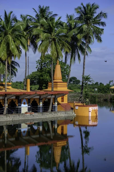 Кольоровий Храм Рамдарі Поблизу Пуне Індія — стокове фото