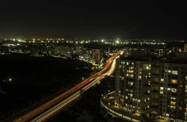 Pune India 'da gece manzarası.