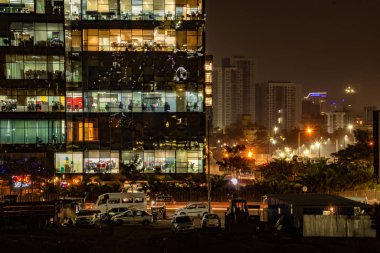 Pune India 'da gece manzarası.