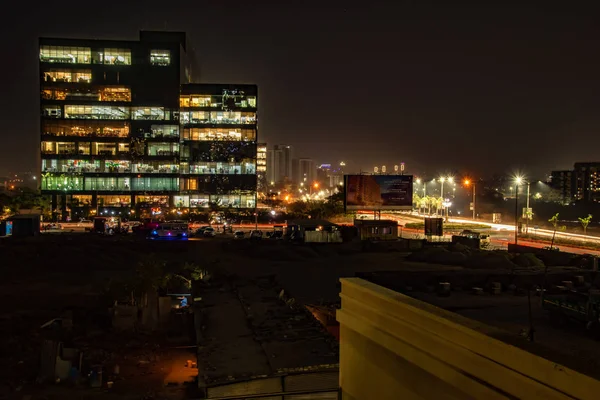 Pune India 'da gece manzarası.