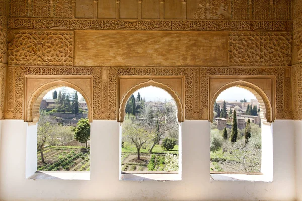 Alhambra i granada, Andalusien, Spanien — Stockfoto