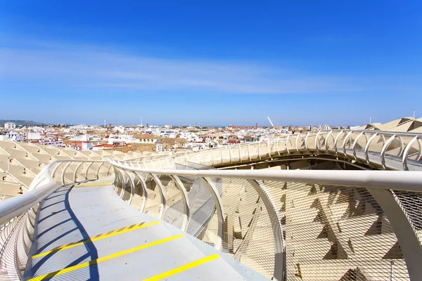 Från toppen av utrymme Metropol Parasol, Setas de Sevilla, på — Stockfoto