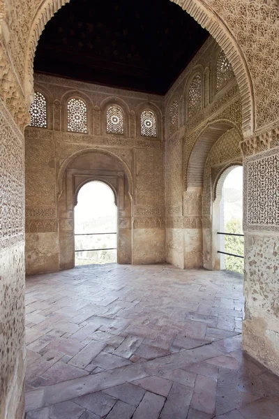 Alhambra i granada, Andalusien, Spanien — Stockfoto