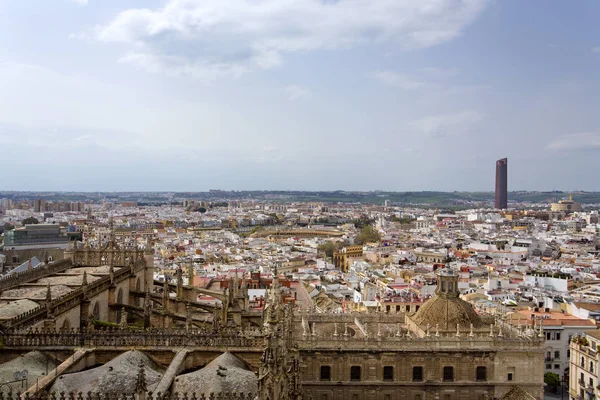 Vista aérea de la ciudad de Sevilla desde la Giralda — Foto de Stock