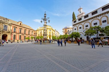 Güzel bir manzara Plaza Virgen de los Reyes Seville bölgesinde bir