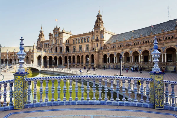 Όμορφη θέα ισπανική πλατεία Plaza de Espana, για: Σεβίλλη — Φωτογραφία Αρχείου