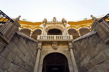 Ünlü Plaza de toros, boğa güreşi arena, Seville, Andalusi