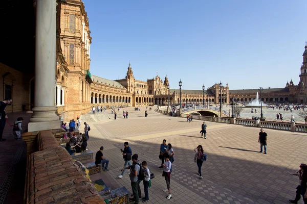 Όμορφη θέα ισπανική πλατεία Plaza de Espana, για: Σεβίλλη — Φωτογραφία Αρχείου