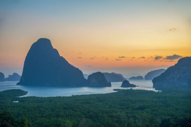 Phang Nga Körfezi (Sametnangshe Adası), Tayland 