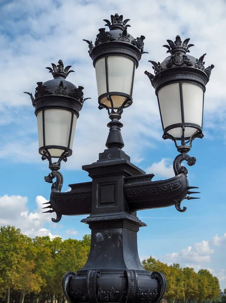 BORDEAUX, GIRONDE/FRANCE - SEPTEMBER 19 : Old Lamppost in Place — Stock Photo, Image