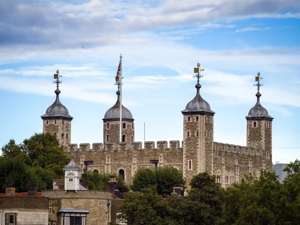 Londen/UK-12 september: uitzicht op de Tower of London in Londen — Stockfoto