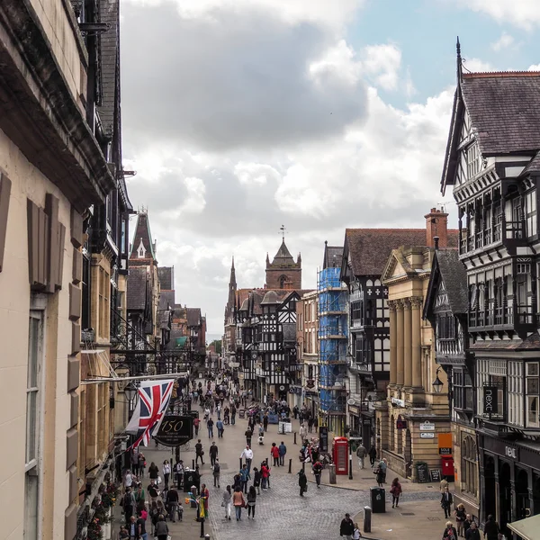 Chester Cheshire/Uk - 16 September: Mensen winkelen in Chester — Stockfoto