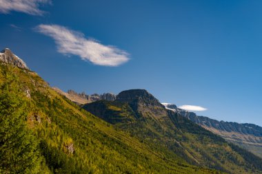 glacier Ulusal Parkı manzaralı görünüm