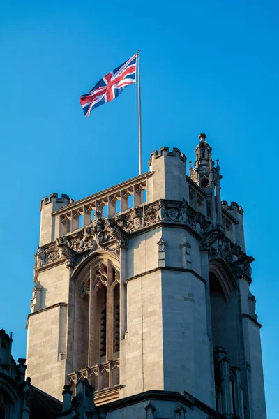 LONDRES / RU - FEVEREIRO 13: Vista da Abadia de Westminster em Londres — Fotografia de Stock