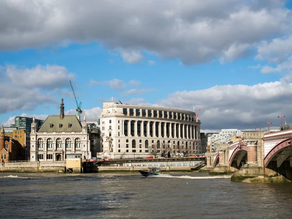 Londýn/Velká Británie – 24. února: Pohled na historické londýnské Panorama v — Stock fotografie