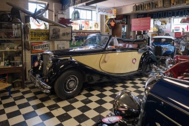 Bourton On Water, Gloucestershire/Uk - 24 Mart: Jaguar Mk 