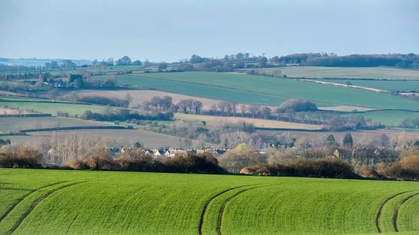 Near witney, oxfordshire / uk - 24. märz: malerischer blick auf die rolle — Stockfoto