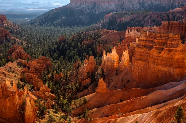 Bryce Canyon içine doğal görünümü — Stok fotoğraf