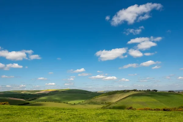 Vacker utsikt över den böljande sussex landsbygden — Stockfoto