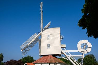 Thorpeness, Suffolk/Uk - 25 Mayıs: Binası ı Thorpeness Windmill