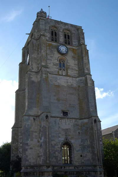 贝克尔斯、 萨福克和英国-5 月 23 日︰ 圣迈克尔教区教堂钟声 T — 图库照片
