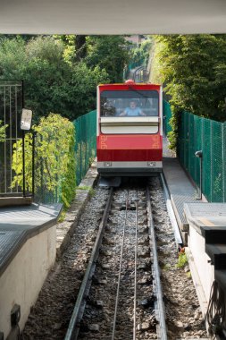 Bergamo, Lombardy/İtalya - Haziran 25: Citta A füniküler demiryolu