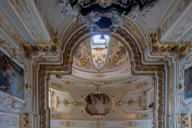 Bergamo, Lombardy/İtalya - Haziran 26: Cathedr, iç görünüm