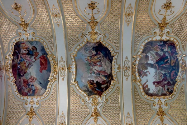 BERGAMO, LOMBARDIA / ITALIA - 26 DE JUNIO: Vista interior de la catedral — Foto de Stock