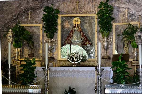 MIJAS, ANDALUCIA / ESPAÑA - 3 DE JULIO: Santuario de la Virgen de la —  Fotos de Stock