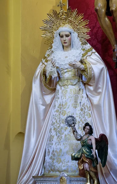 Marbella, Andalusië/Spanje - 6 juli: Standbeeld van Madonna in de Ch — Stockfoto