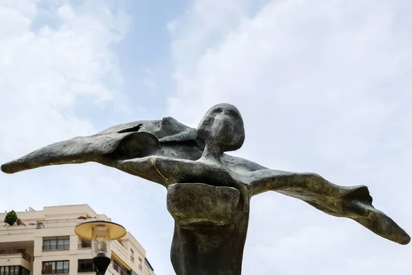 Marbella, Andalusien/Spanien - 6 juli: Salvador Dali skulptur Gal — Stockfoto