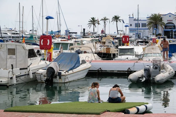 PUERTO BANUS, ANDALUCIA / SPAIN - JULY 6: View of the Harbour in — стоковое фото