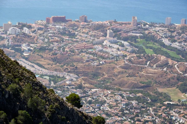 BENALMADENA, ANDALUCIA / SPAGNA - 7 LUGLIO: Vista dal Monte Calamorr — Foto Stock