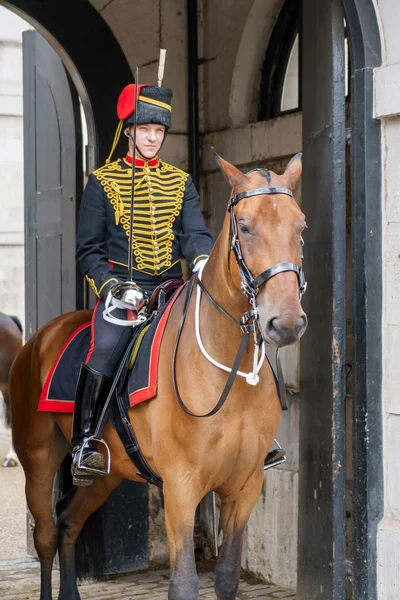 LONDON - JULY 30 : Kings Troop Royal Horse Artillery in Whitehal — Stock Photo, Image