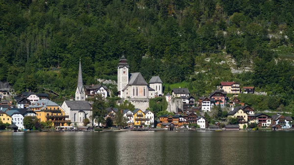 Hallstatt, salzkammergut / österreich - 14. september: hallenblick — Stockfoto