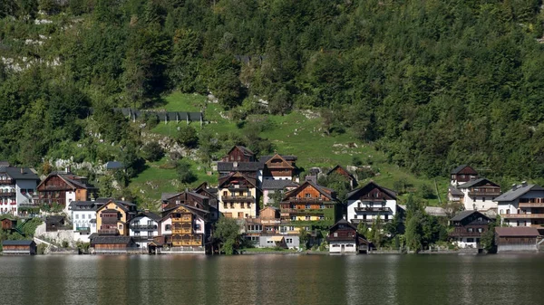 Hallstatt, salzkammergut / österreich - 14. september: hallenblick — Stockfoto